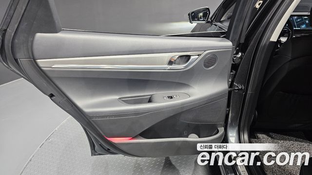Hyundai Grandeur 2022 — photo 15