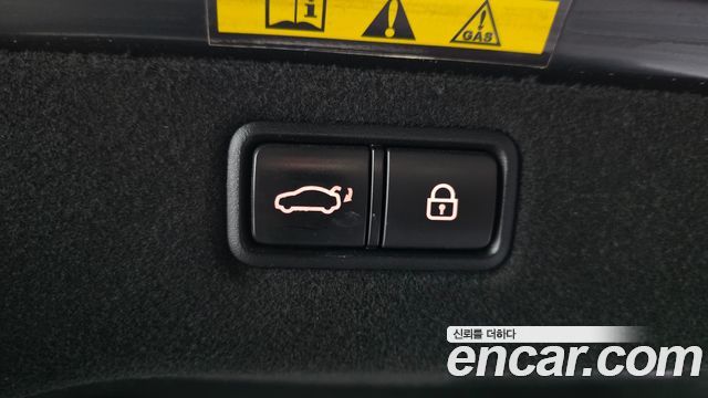 Kia K9 2016 — photo 20