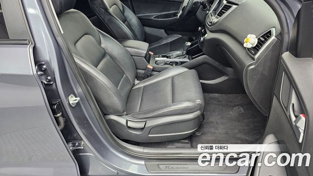 Hyundai Tucson 2016 — photo 16