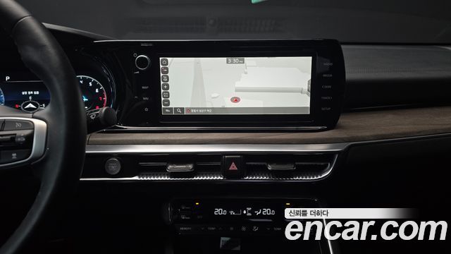 Kia K5 2023 — photo 20
