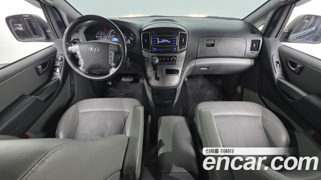 Hyundai Starex 2019 — photo 7