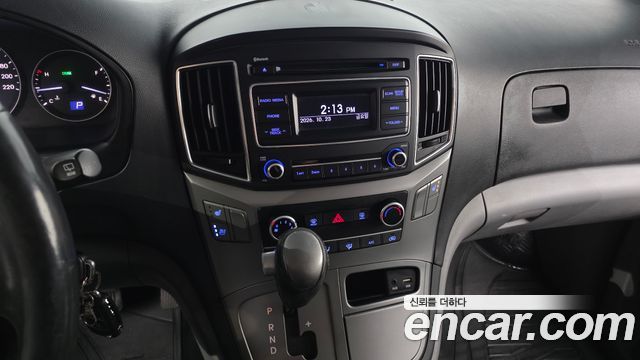 Hyundai Starex 2019 — photo 14