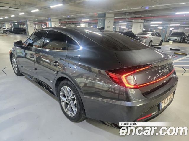 Hyundai Sonata 2022 — photo 3