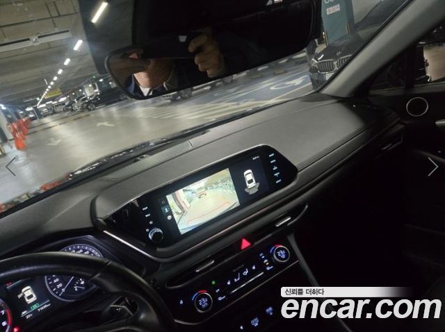 Hyundai Sonata 2022 — photo 12
