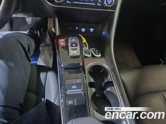 Hyundai Sonata 2022 — photo 13