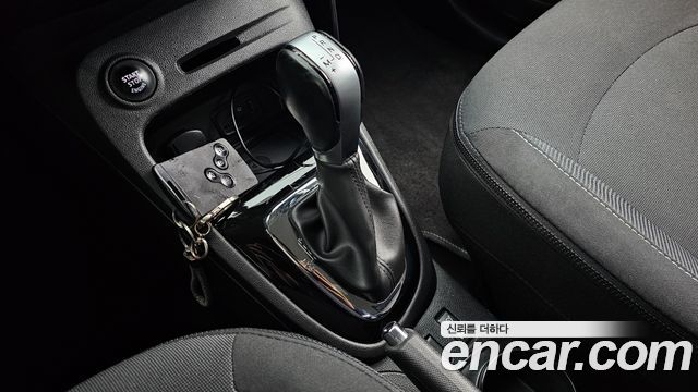 Renault Korea QM3 2017 — photo 12