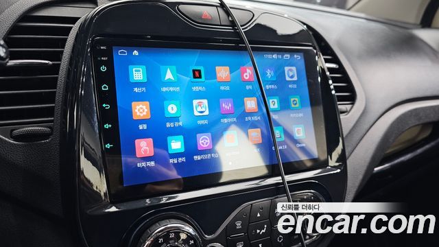 Renault Korea QM3 2017 — photo 28