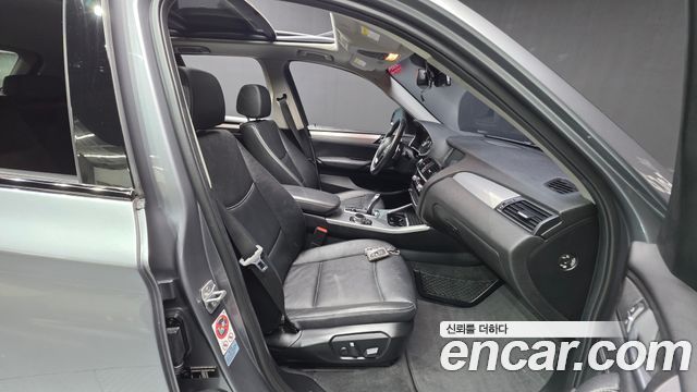 BMW X3 2017 — photo 16