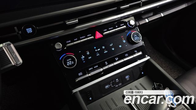 Hyundai Santafe 2024 — photo 23