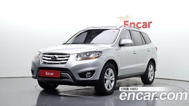 Hyundai Santafe 2011 — photo 1