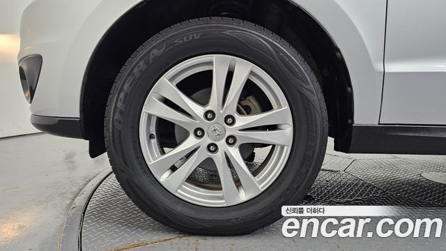 Hyundai Santafe 2011 — photo 5