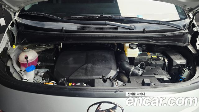 Hyundai Staria 2022 — photo 6
