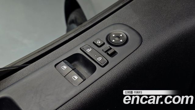 Hyundai Staria 2022 — photo 27