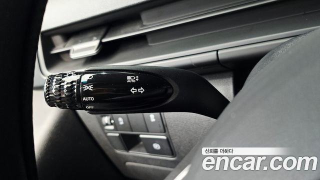 Hyundai Staria 2022 — photo 28