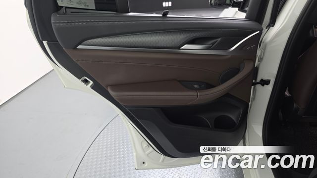 BMW X3 2022 — photo 15