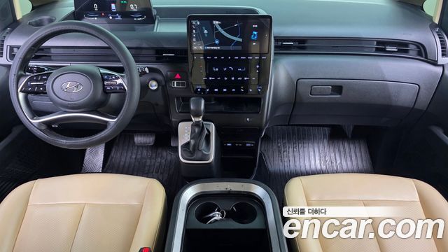 Hyundai Staria 2023 — photo 7