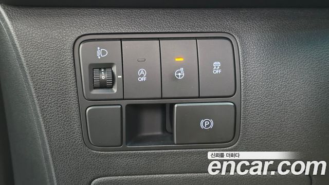 Hyundai Staria 2023 — photo 13