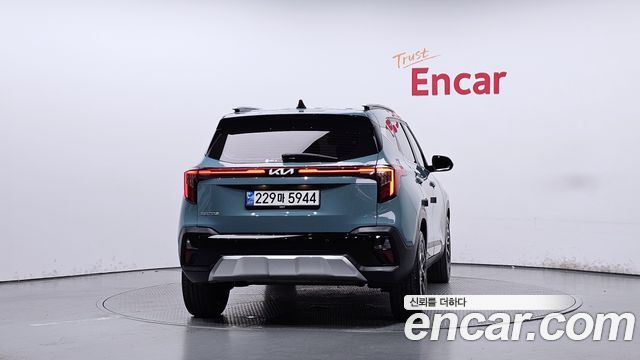 Kia Seltos 2023 — photo 4