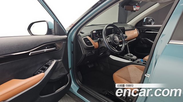 Kia Seltos 2023 — photo 13