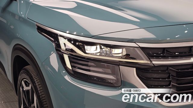 Kia Seltos 2023 — photo 8