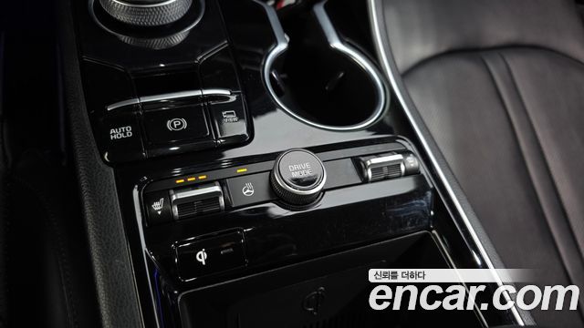 Kia K5 2023 — photo 24