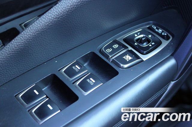 Hyundai Grandeur 2013 — photo 17