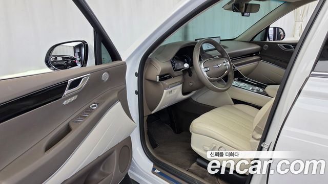 Genesis GV80 2022 — photo 13
