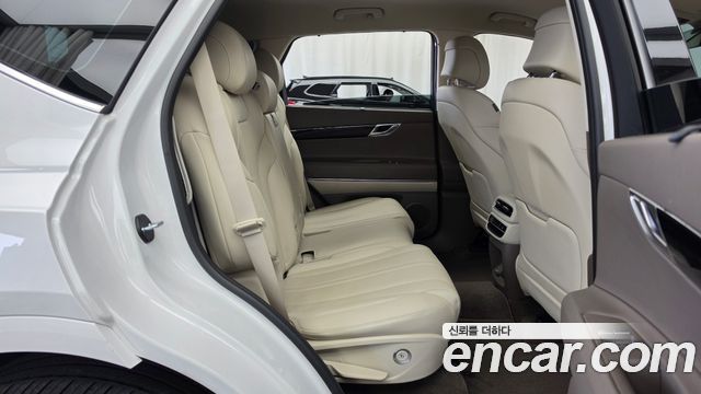 Genesis GV80 2022 — photo 17