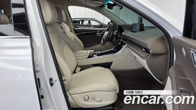 Genesis GV80 2022 — photo 16