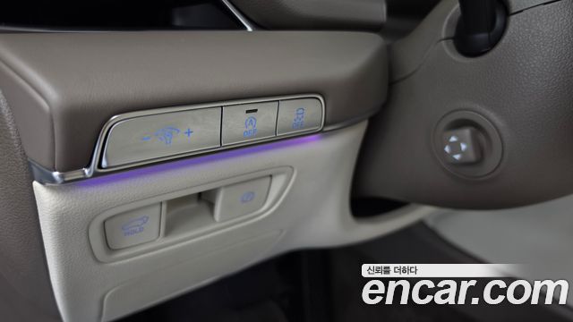 Genesis GV80 2022 — photo 32