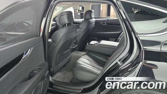 Genesis G80 2021 — photo 17