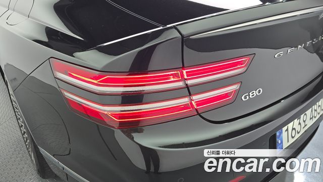 Genesis G80 2021 — photo 9