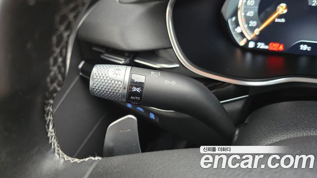 Genesis G80 2021 — photo 28