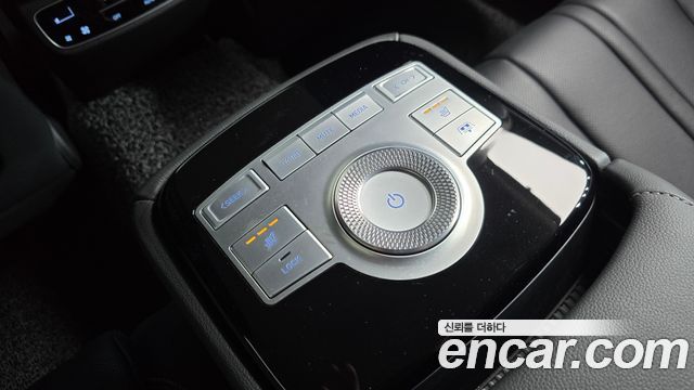Genesis G80 2021 — photo 29