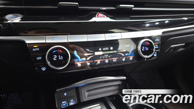 Genesis G80 2021 — photo 30