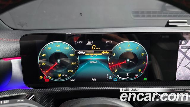 Mercedes-Benz CLA-Class 2022 — photo 8