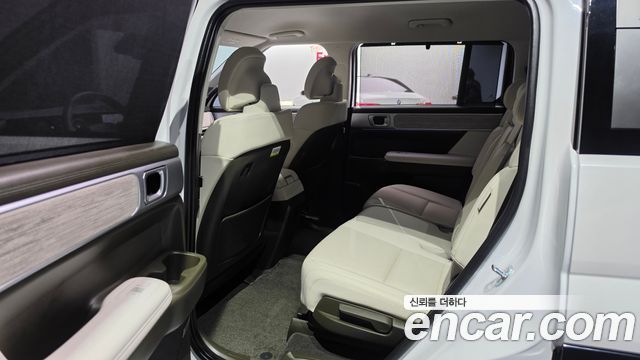 Hyundai Santafe 2024 — photo 17