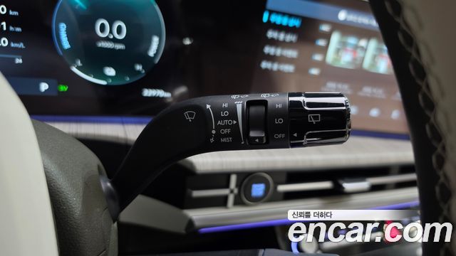 Hyundai Santafe 2024 — photo 28