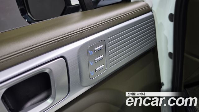 Hyundai Santafe 2024 — photo 34