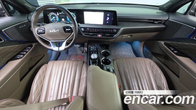 Kia K8 2022 — photo 10