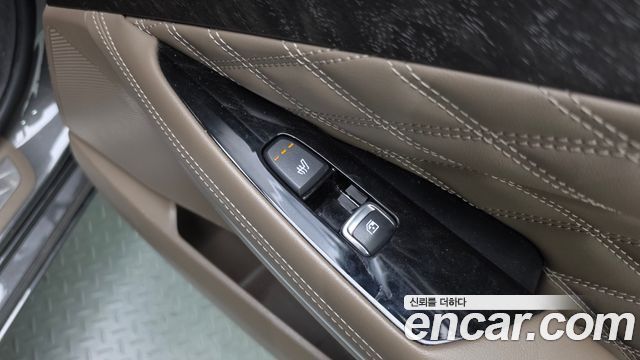 Kia K8 2022 — photo 25
