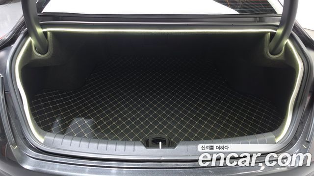 Kia K8 2022 — photo 26