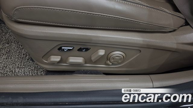 Kia K8 2022 — photo 31
