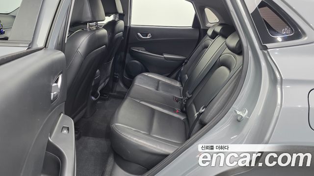 Hyundai Kona 2021 — photo 17