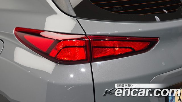 Hyundai Kona 2021 — photo 9