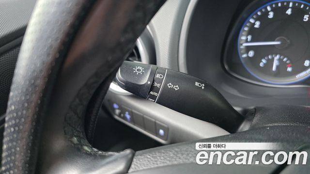 Hyundai Kona 2021 — photo 29