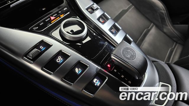 Mercedes-Benz AMG GT 2020 — photo 12