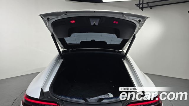 Mercedes-Benz AMG GT 2020 — photo 23