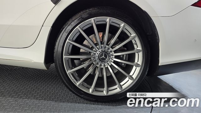 Mercedes-Benz AMG GT 2020 — photo 7