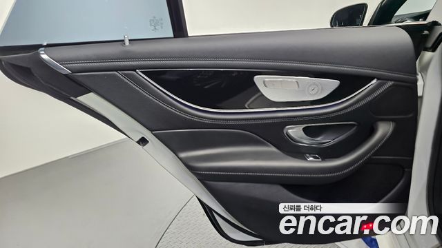 Mercedes-Benz AMG GT 2020 — photo 15